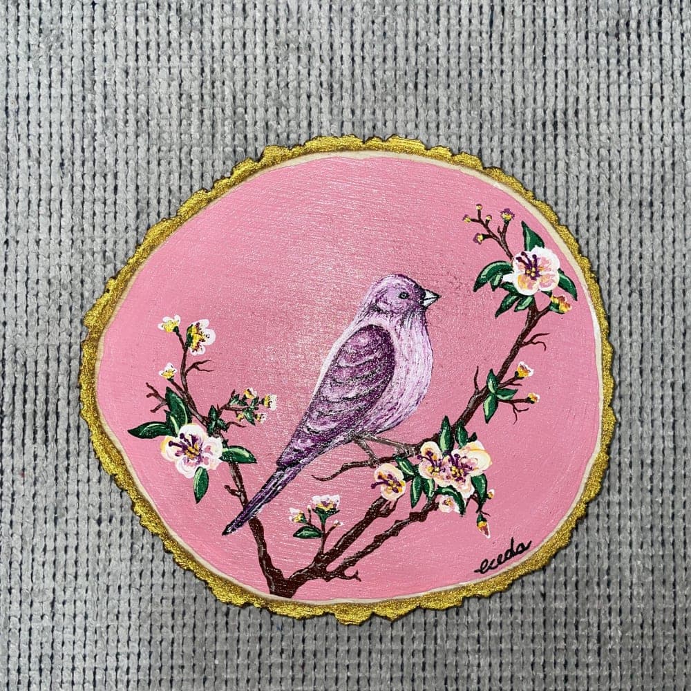PEMBE KUŞ